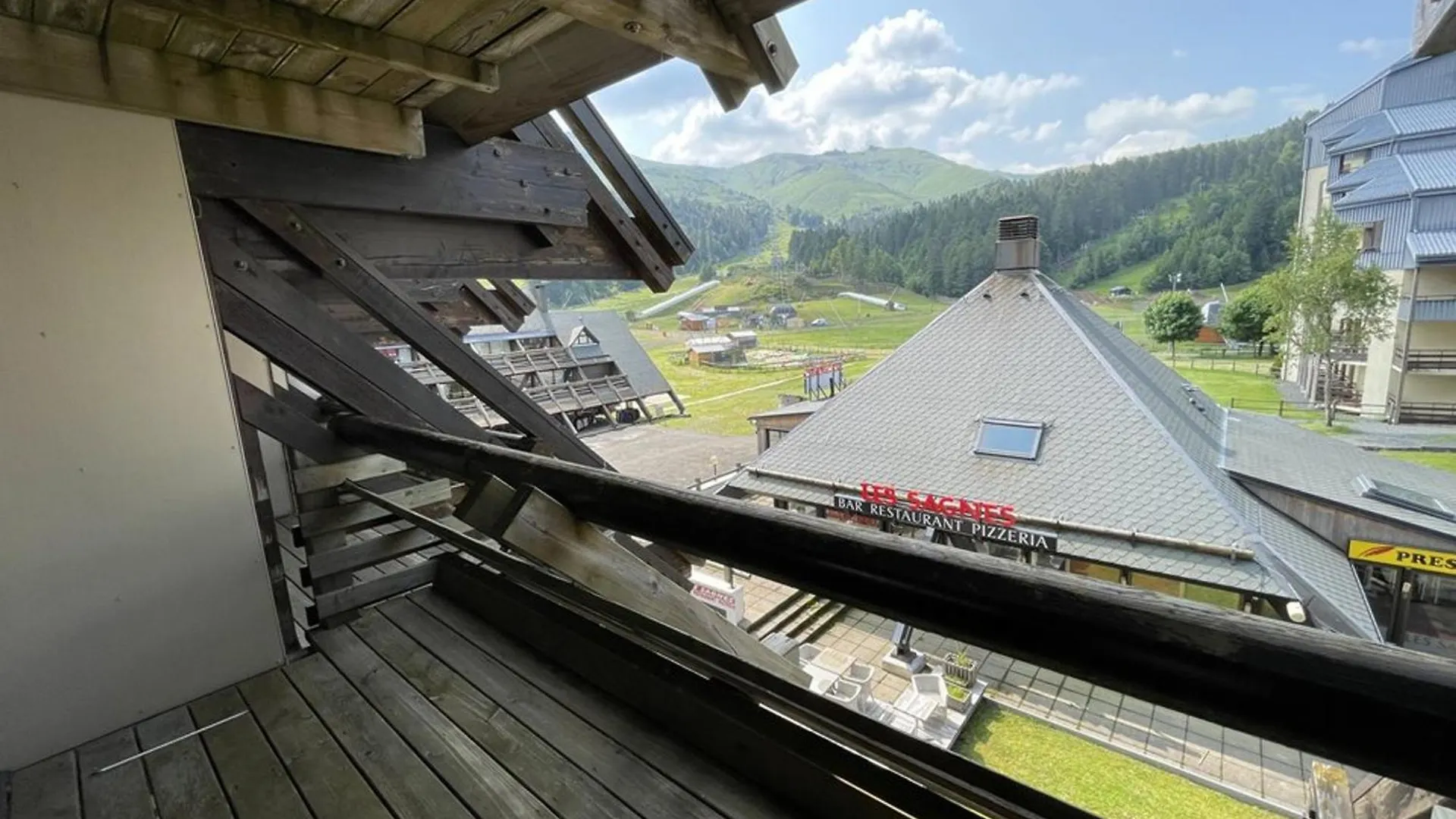 Charmant Studio Avec Balcon, Au Pied Des Pistes Et Commerces - Fr-1-787-24 Laveissière 0*,  Frankrike